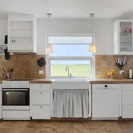 Tatil Evi 4 Bedroom Awesome In Frorup