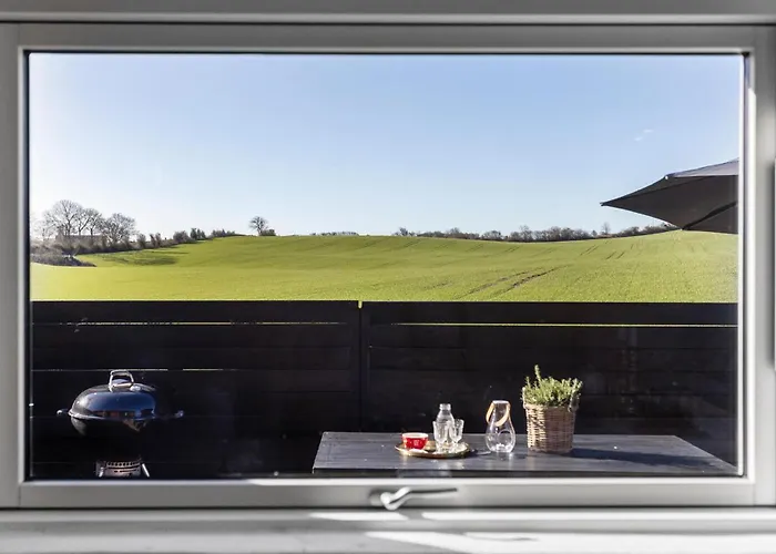4 Bedroom Awesome In Feriehus