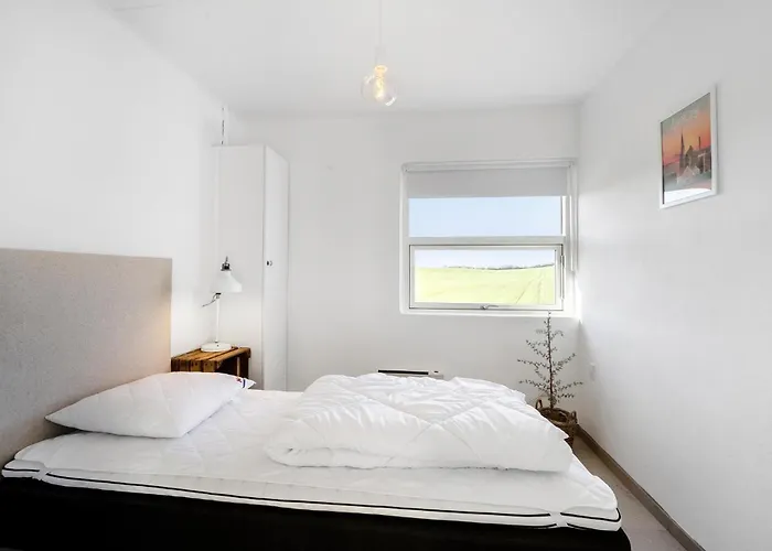 Feriehus 4 Bedroom Awesome In